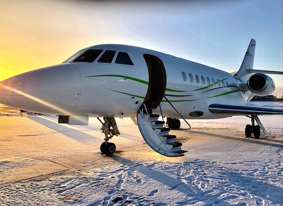 DassaultFalcon's tweet photo. Winter wonder. Photo by Falcon pilot Jakub Lesiowski. #iFlyFalcon https://t.co/Ord56o7wpv