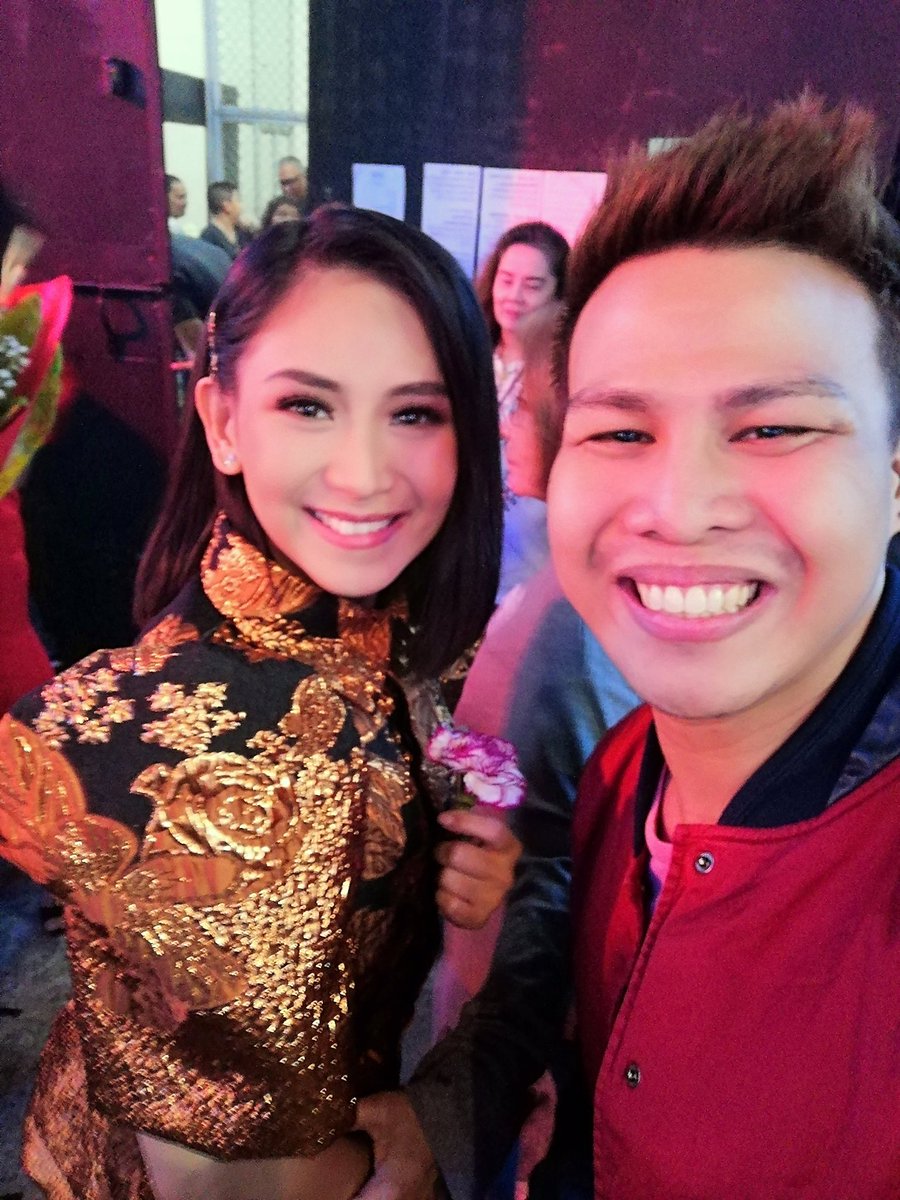 sauljohnjoseph1's tweet photo. Me w/ Sarah Geronimo @JustSarahG ( Star For A Night Grand Champion / Popstar Princess / Popstar Royalty / Singer )

#SarahGeronimo #StarForANight #PopstarPrincess #PopstarRoyalty #singer #StarForANightChampion https://t.co/O56WjSVNX7