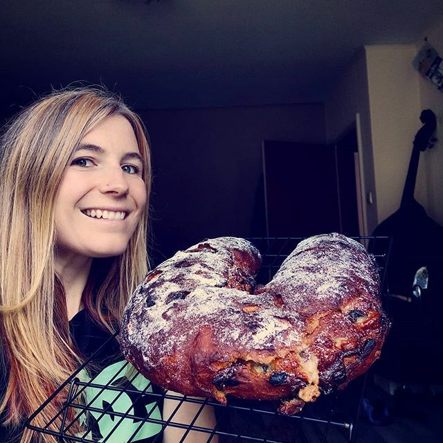 wickedwellbeing's tweet photo. Haven't been feeling very Christmassy this year, then realised that I hadn't made my traditional giant stollen ☃️🌲🎁❄️ anyone else got any recipies they make every year?

#vegan #stollen #veganstollen #christmas #christmasbaking #mixedfruit #marzipan … https://t.co/XsqJfCfsmc https://t.co/ouGhCpG1XY