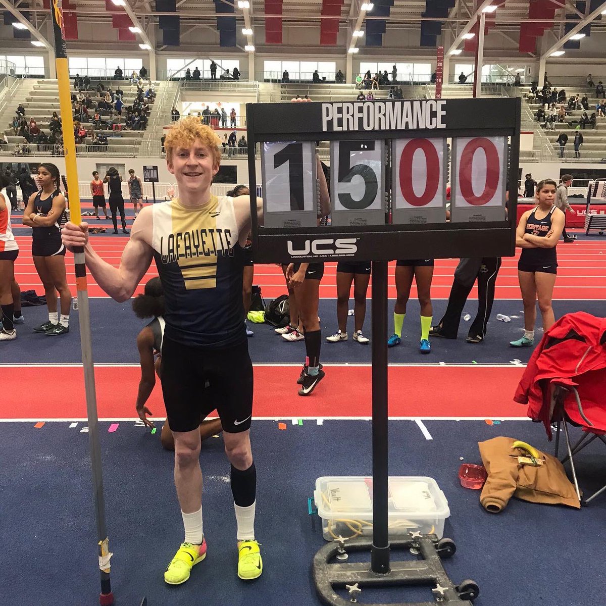 Braden_821's tweet photo. This jump put me 1st in the state and 10th in the nation🤯 https://t.co/8SHJ4cp3DR