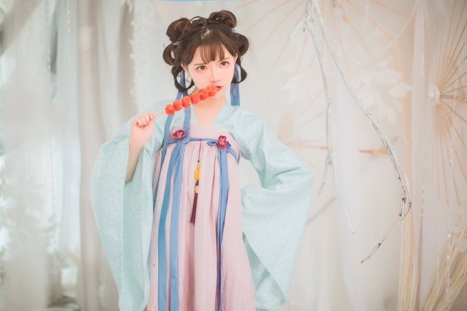 コスプレイヤーAmiro王奕萌のTwitter画像5