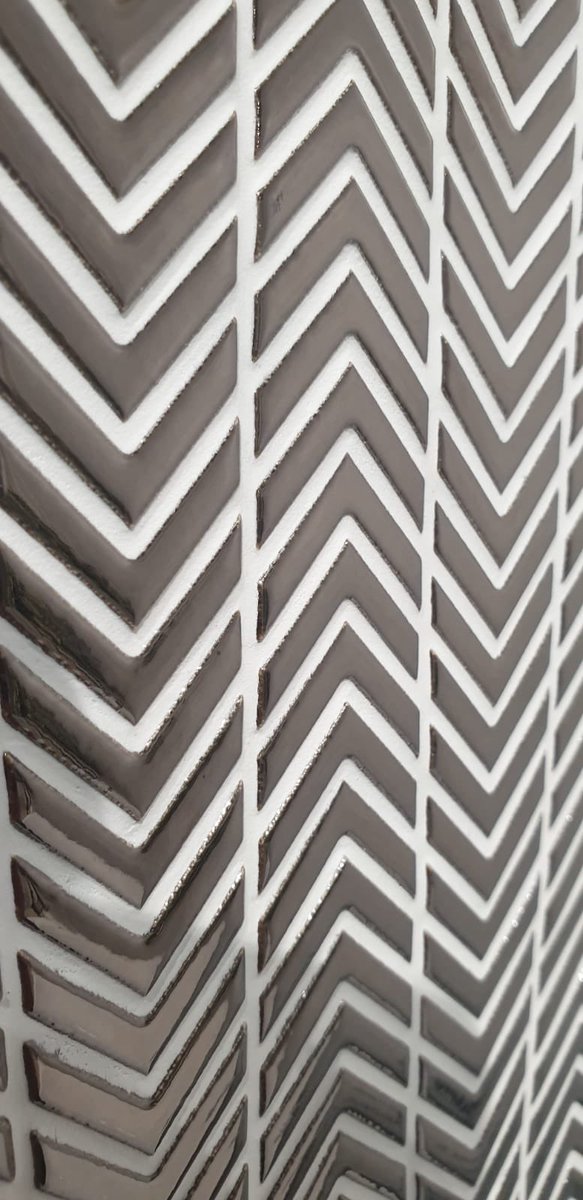 CornwallTileCo's tweet image. Biggest choice of tiles and the only @Porcelanosa_EN showroom in Cornwall. We’re excited for more developments in 2020 - watch this space!