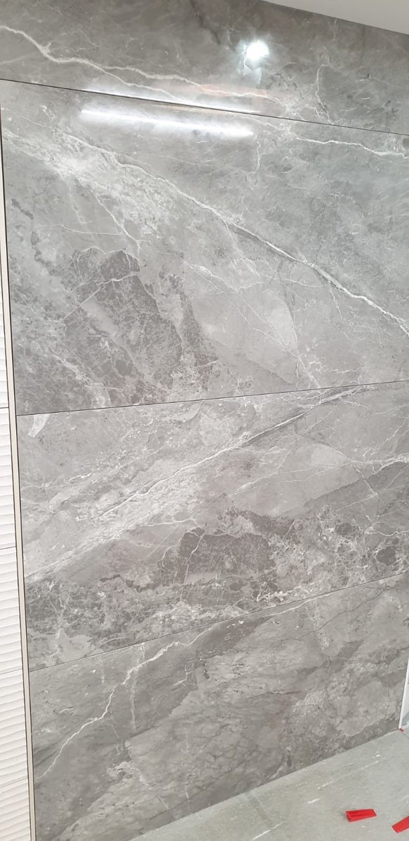 CornwallTileCo's tweet image. Biggest choice of tiles and the only @Porcelanosa_EN showroom in Cornwall. We’re excited for more developments in 2020 - watch this space!