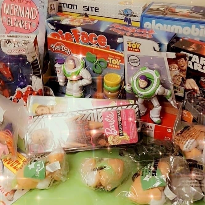sarah_CIC's tweet photo. We have one more stop at The West Mall/East Mall Community 516 The West Mall. Today at 3:00pm we are giving away Toys with refreshment. Thank you once again to everyone who donated from @bcivic101 @cic_2025 @iImpact1 @TPS_BCC @TPS22Div @TPS33Div https://t.co/eiVvvjFbVD
