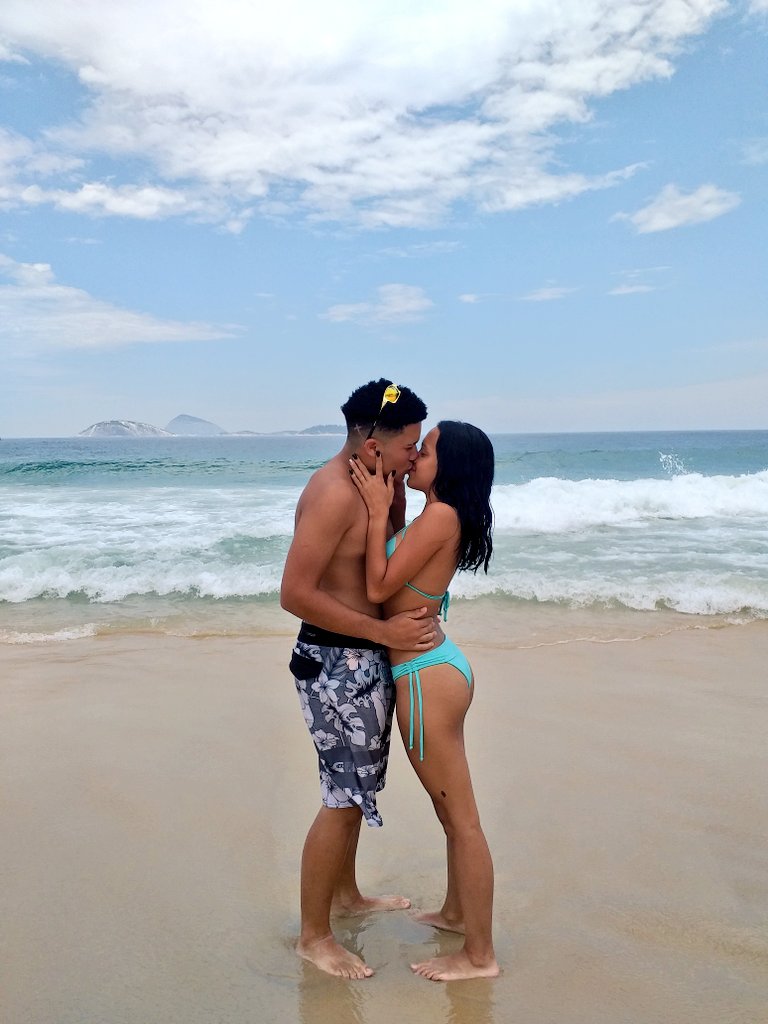 Lo__Sobrinho's tweet photo. Vai ser, tipo, eu e você, contra o mundo inteiro.💭💫
 21.12.19💍 @tonnycrf_81 💏 https://t.co/5voWlCUMds