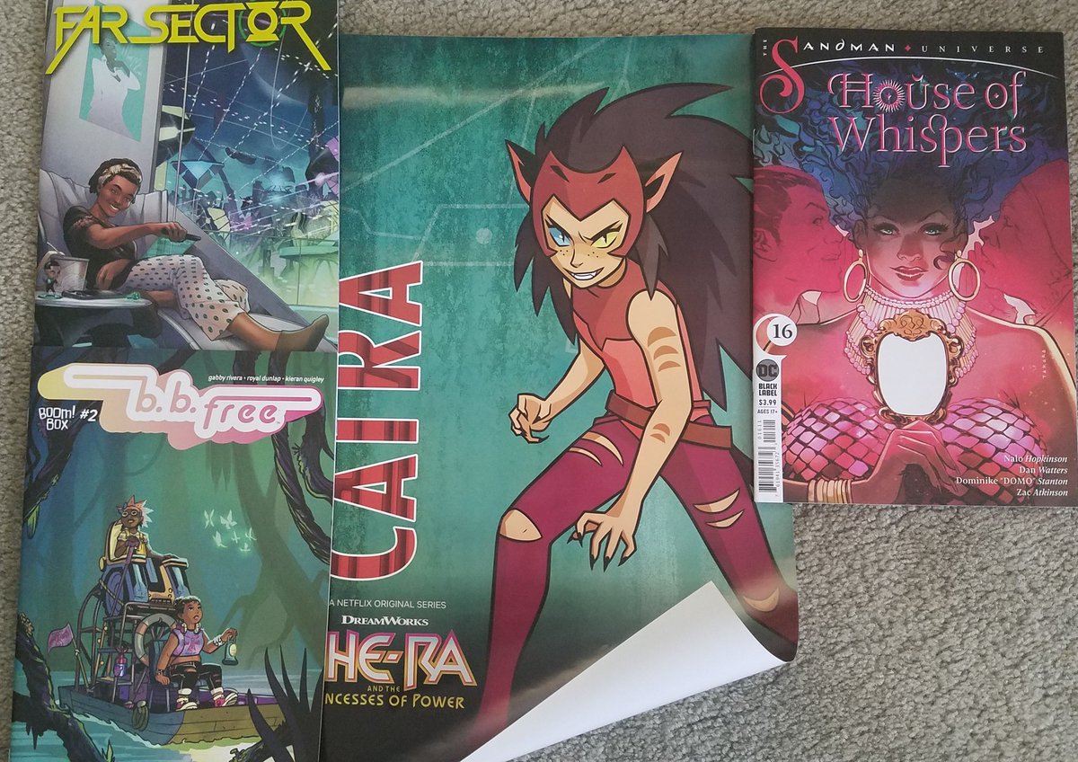 ThistleVerse's tweet photo. Picked up comics for the month: issue 2 of #FarSector and #BBFree, issue 16 of #HouseOfWhispers. And got a free poster😁 https://t.co/aMCk53AHgj