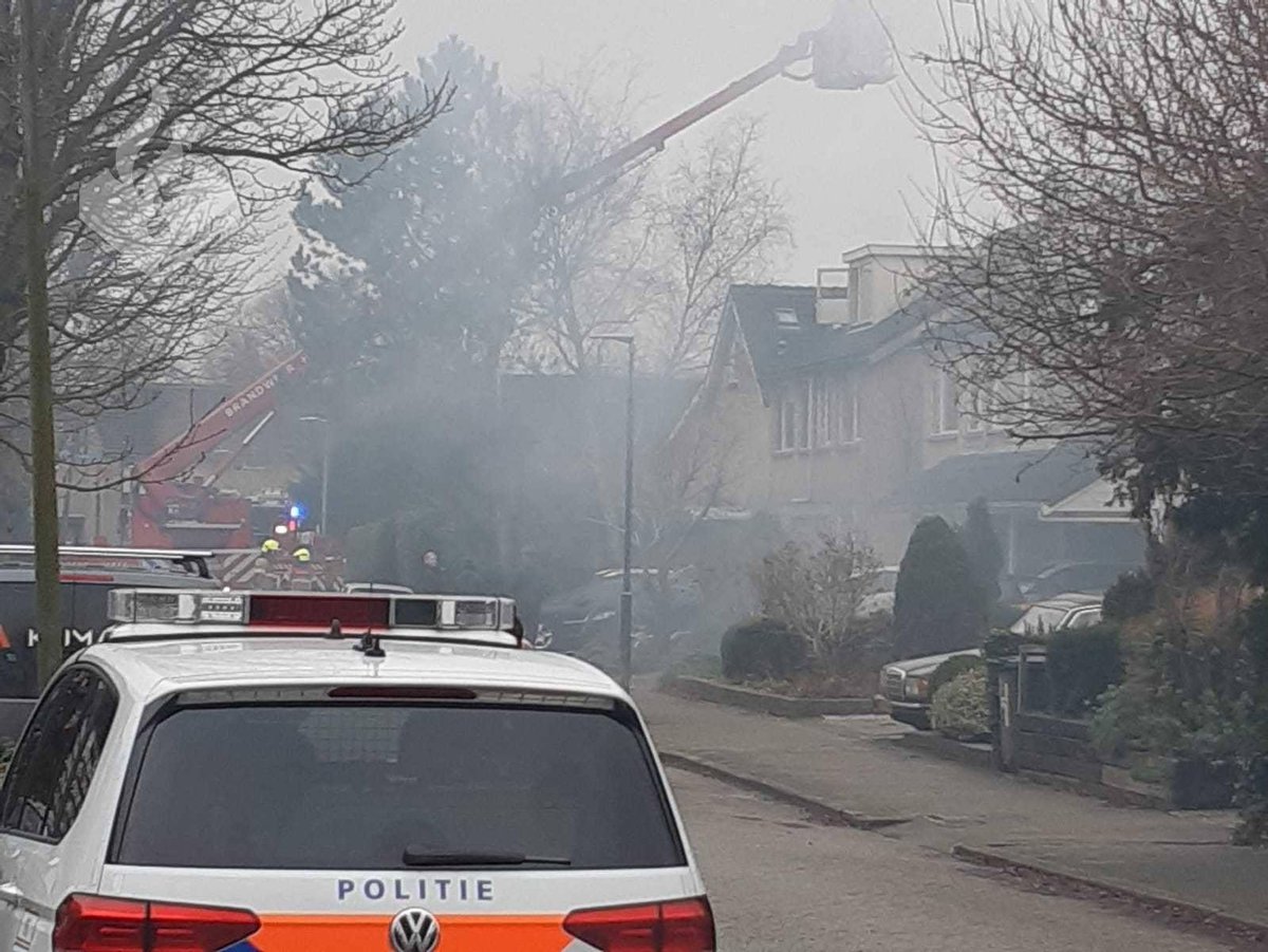 'Behoorlijke schoorsteenbrand' in Warmenhuizen..