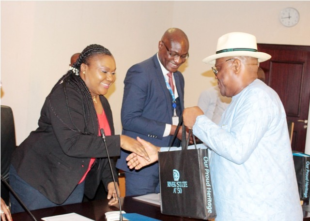 Luchi _Gloria tweet media