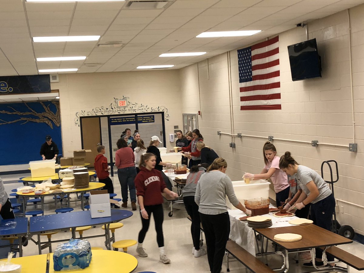 Great event last weekend headed up by our booster club! Thank you to everyone who helped with the event! @NBWGirlsBB