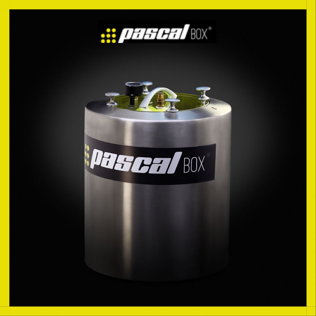 PascalBox_ES's tweet photo. Características
Capacidad 72 pelotas
Garantiza la presión reglamentaria
Sistema de cierre innovador
Carro manejable con altura regulable
Compresor eléctrico pequeño
Soportes para tubos recogepelotas
Amortizado en 6-7 meses

https://t.co/RUVSGrlgg8

#Padel #PascalBox #eco #Sport https://t.co/qK5pvC68Jk