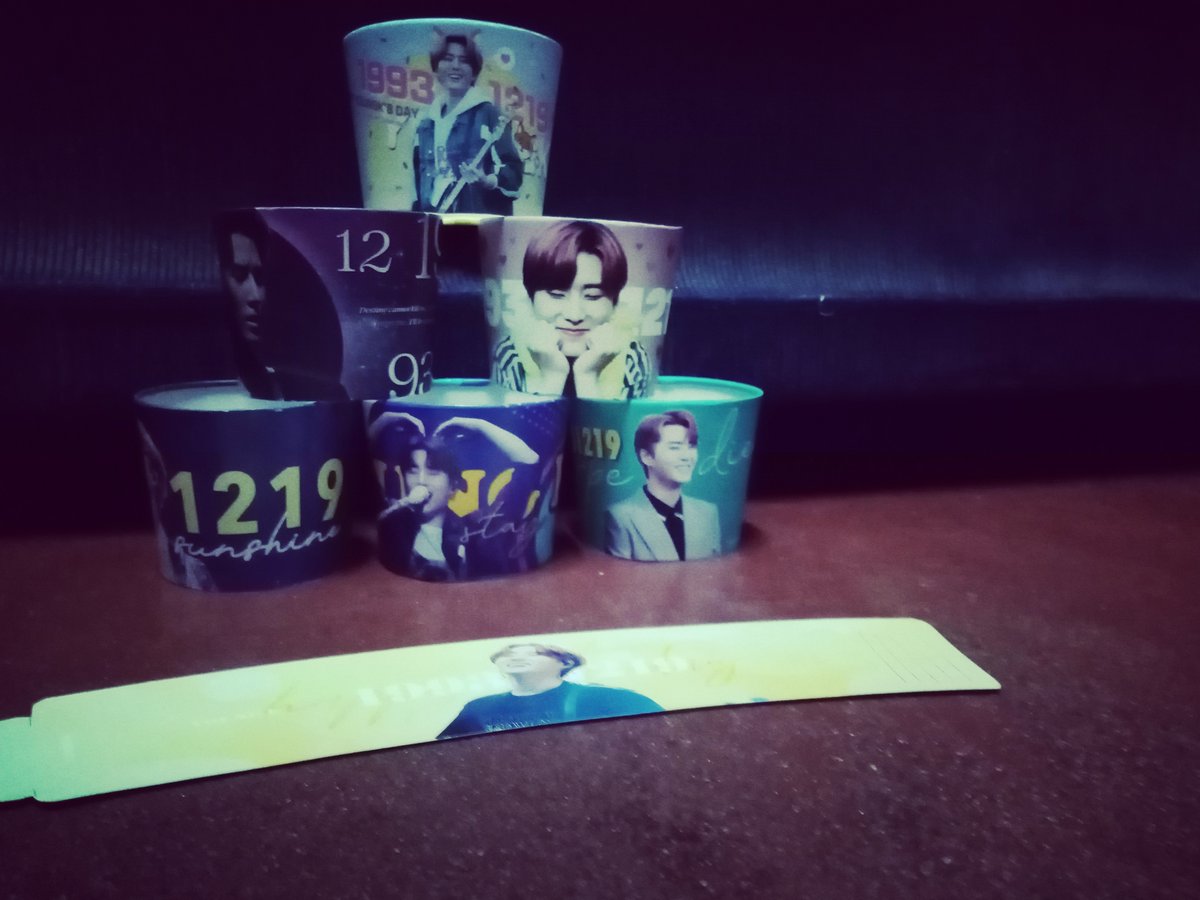 Drumbun_131425's tweet photo. From #gravityinmanila to #unetrouvailleyk to #HappyYKDay to #APageForUs
Thank you bias wrecker ko nga po pala 😅😊🤣 https://t.co/3SkCuuXjxR
