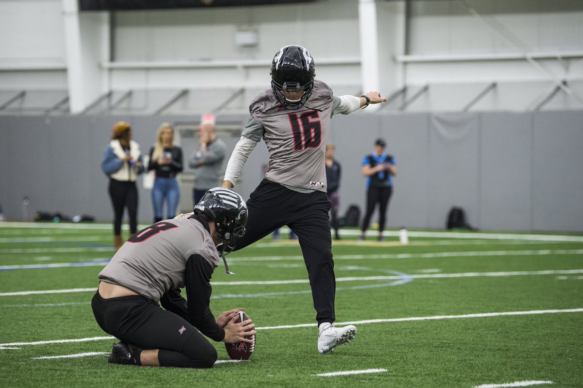 Focus. Repetition. Execution. 👌

#OnDuty | #ForTheLoveOfFootball