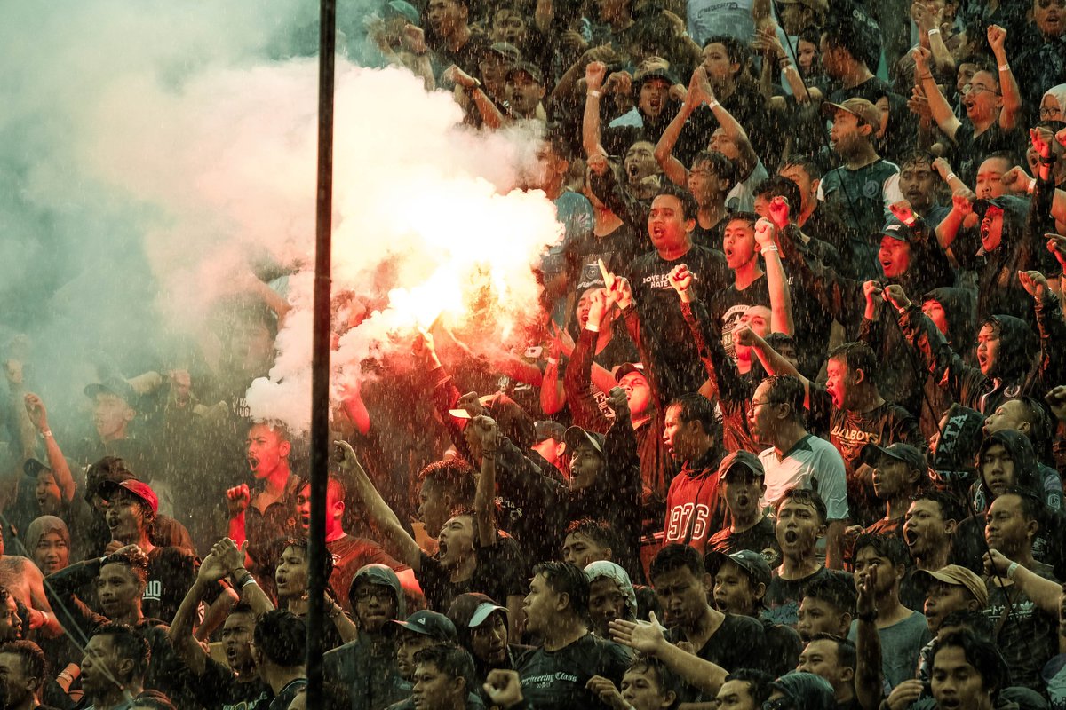 BCSxPSS_1976's tweet photo. TERIMA KASIH ATAS SEMUSIM INI. SAMPAI JUMPA DIMUSIM DEPAN. 

TETAP SEBARKAN VIRUS CINTA PSS! LOVE YOU ALL. https://t.co/Th4lBt4wp9
