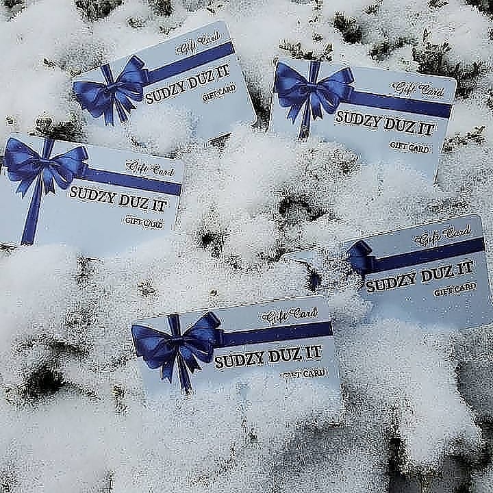GarysQuickLube's tweet photo. With just a couple days before Christmas we would like to share Gary's will be closing at 12pm on Christmas Eve and Sudzy will close at 2pm. We will be closed on Christmas Day. We still have plenty of gift cards at both Gary's and Sudzy for those who need to get Christmas gifts. https://t.co/OEIArhwQ0n