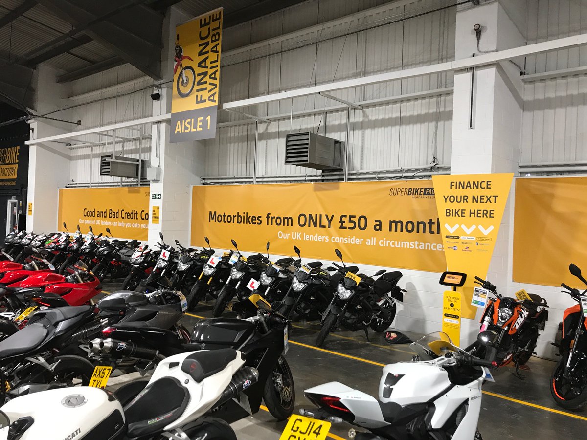 SXMacclesfield's tweet photo. Thank u to Superbike Factory for choosing #signs Express #Macclesfield to supply & fit #banners & shaped #panelsigns! For all yr #signage needs 📞01625708844 #signsexpressmacclesfield #Macclesfieldbusiness #Cheshire #CheshireSet #AlderleyEdge #Altrincham #Wilmslow #knutsford https://t.co/8suXCsZW7X