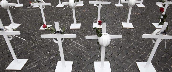 Agghiacciante la morte di un’operaia a #Piacenza per un incidente sul #lavoro. Cordoglio e vicinanza alla sua famiglia. Ancora una tragedia assurda, inaccettabile che si poteva evitare se ci fosse stata la giusta prevenzione e i controlli.Morire sul lavoro non è mai una fatalità