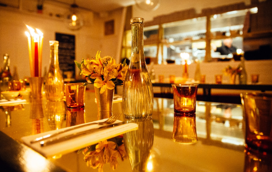 Christmas at Clutch is made to feel festive and warm, full of laughter and happiness.
Bring the guests and we will provide the rest.