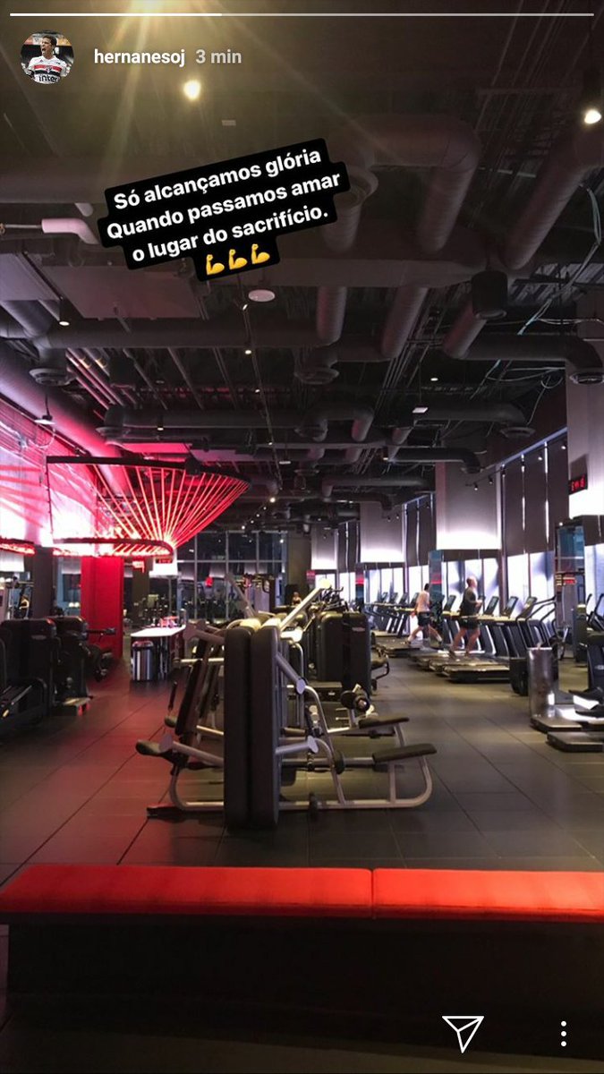 tricovotweets's tweet image. 🎙 | Hernanes passando as férias na academia: "Só alcançamos glória quando passamos a amar o lugar do sacrifício."