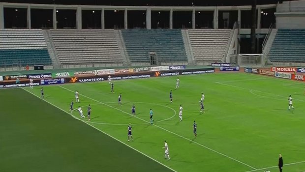 dverveles's tweet photo. Όταν το VAR στη χώρα σου έχει αγοραστεί με ρούβλια... #VOLOLY https://t.co/oDioYcncBl