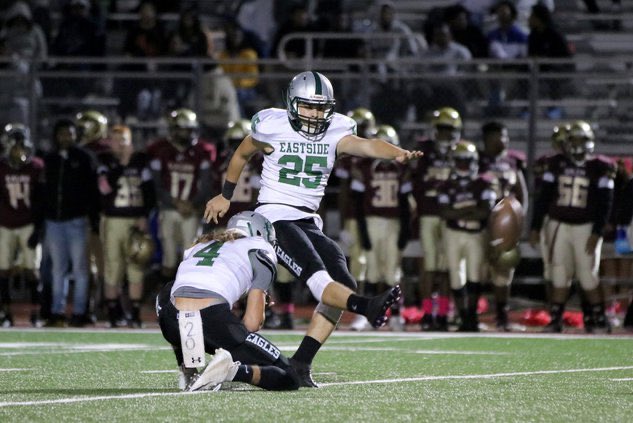 EastsideFB's tweet photo. Congrats to @jghaynes1 @kingezra_ and @bryant_byrd4 for making the @RecruitGeorgia AAAA All State Team as Honorable Mention Selections! #WeBleedGREEN https://t.co/t1yVeh1url