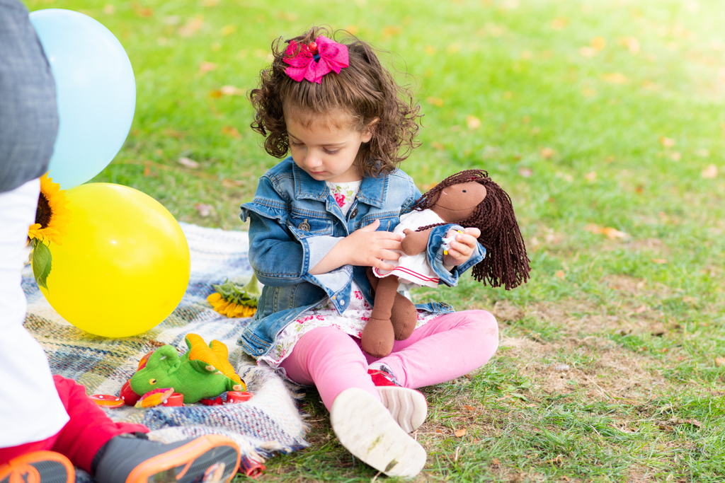 What to do if you have missed the Christmas cut off time of our web store?🤷‍♀
Don't worry! Depending on where you live in the UK🇬🇧/Europe 🇪🇺, you can still get our dolls and doll clothes in time for Christmas🎄!

Check it out at soo.nr/LYDY