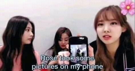 when rosé stole nayeons phone and took some mirror selfies