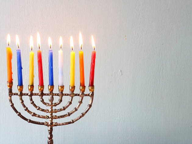 SMC_GradStudies's tweet photo. Happy Hanukkah! https://t.co/g2dkoVP0YN