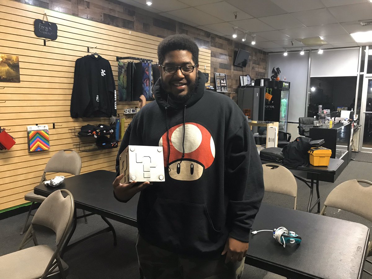 SmashAnvil's tweet photo. Congratulations to @WaDiRob for winning Anvil Smash Series #49 and congratulations to @AverageInk for winning the Redemption Bracket! We hope you all had a good time and hope to see you back again soon! https://t.co/izWEdeEYNf