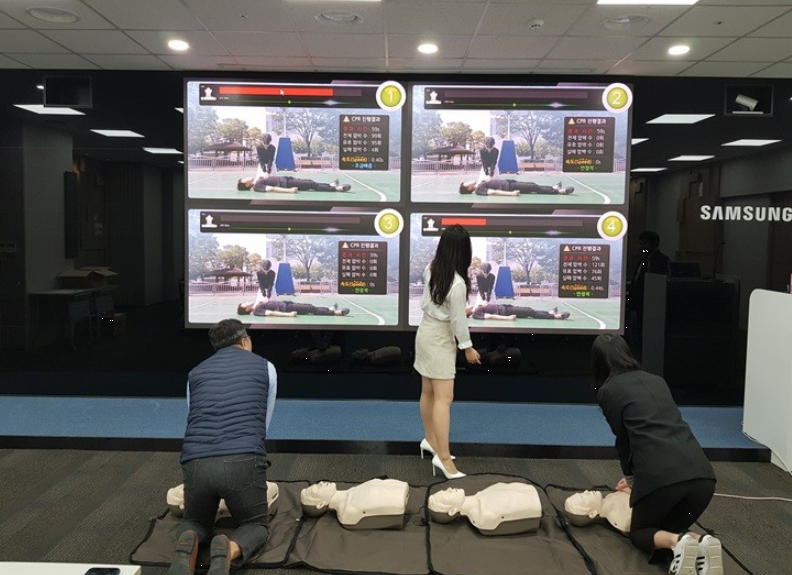 safety900's tweet image. [대한안전교육협회] 삼성전자 심폐소생술 안전교육
■ 협회카페: cafe.naver.com/ksea1004/763

#대한안전교육협회 #체험안전교육 #삼성전자 #안전교육 #심폐소생술 #CPR교육 #기업안전교육 #시뮬레이터교육 #출강교육 #좋아요