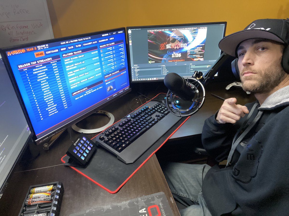 NinoReign's tweet photo. Come hang out! https://t.co/MV7NNhfelk #steam #gift #card #giveaway https://t.co/9LUlceE9e4