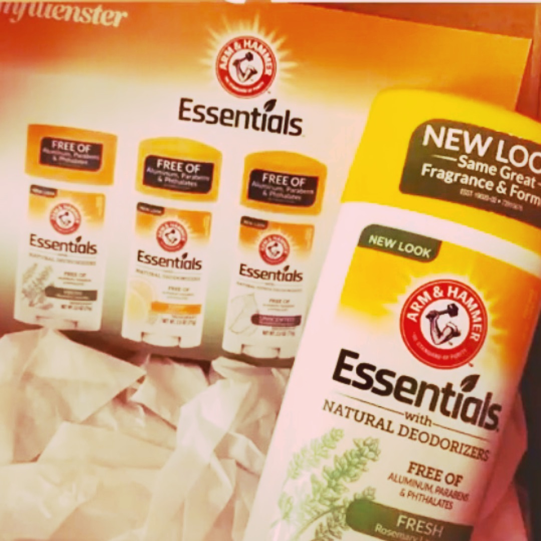 Cee3Bee's tweet photo. Thanks for the complimentary goodies! Nothing like waking up &amp; smelling fresh #FreshAndSoCleanClean #ArmandHammerEssentials #complimentary @armandhammer @Influenster https://t.co/Ej7qQCiyFU