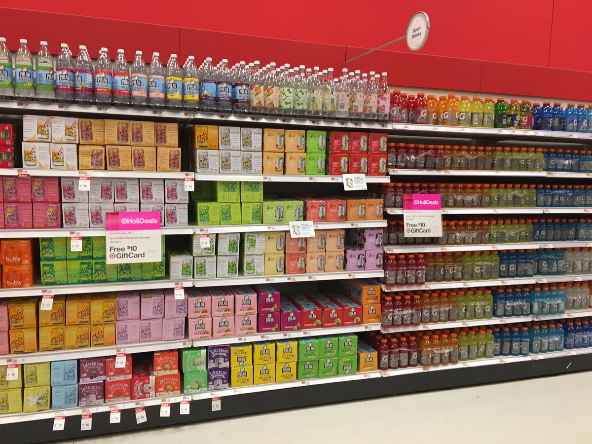 TargetCurran's tweet image. Come get your free $10 gift card when you spend $50 or more on food and beverage!! @MHSess @Danny_Noonan11 @ScottCh37094433