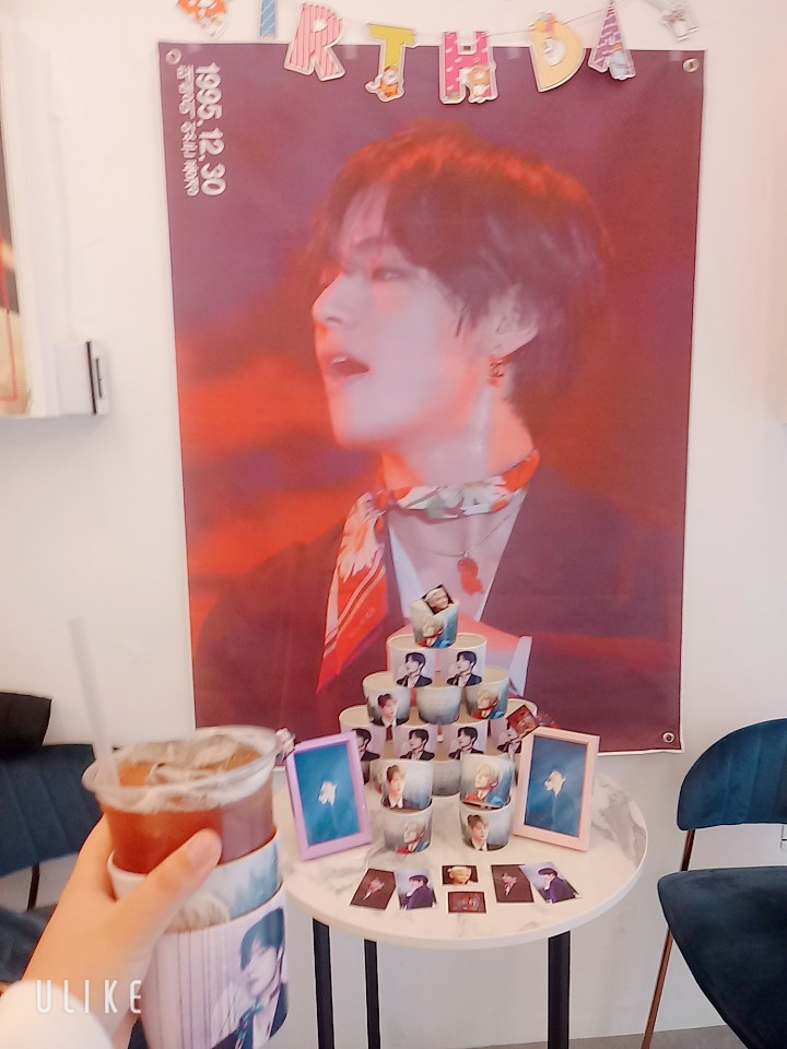 OL0Zd5Y4HI1V6xl's tweet photo. #태형이있는풍경 #태형이_있는_풍경 
아이스티 맛있었어요~다음에 또 올게요😊 https://t.co/sMPuaRqtum