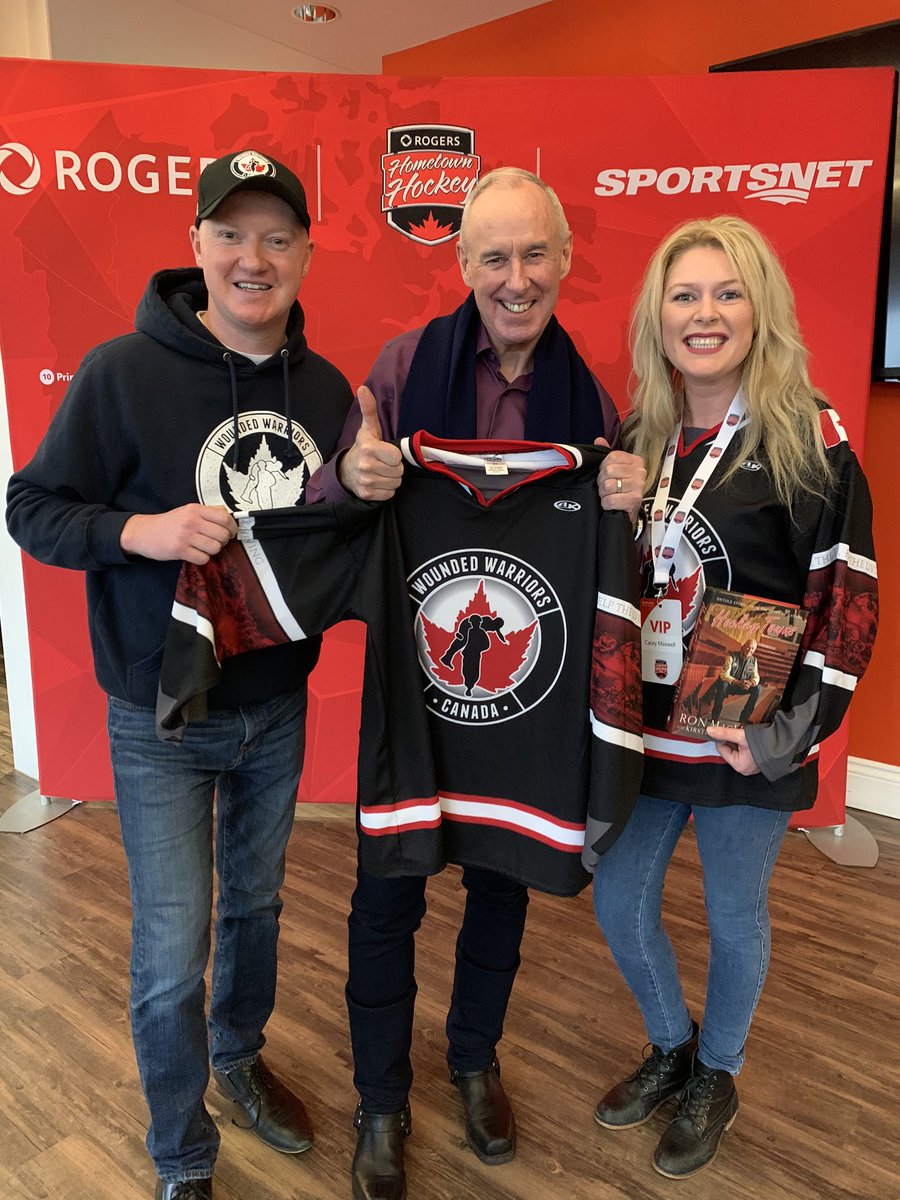 WoundWarriorCA's tweet photo. Celebrating @hometownhockey_ Whitby today. Awesome coming together of community around our nations game — in the best jersey you can buy in sport (we may be biased). We’re proud to have our natl HQ in Whitby, Ontario. 🇨🇦🏒 @lornecoe @_donmitchell @TurnbullWhitby https://t.co/JO8YPAfgTq