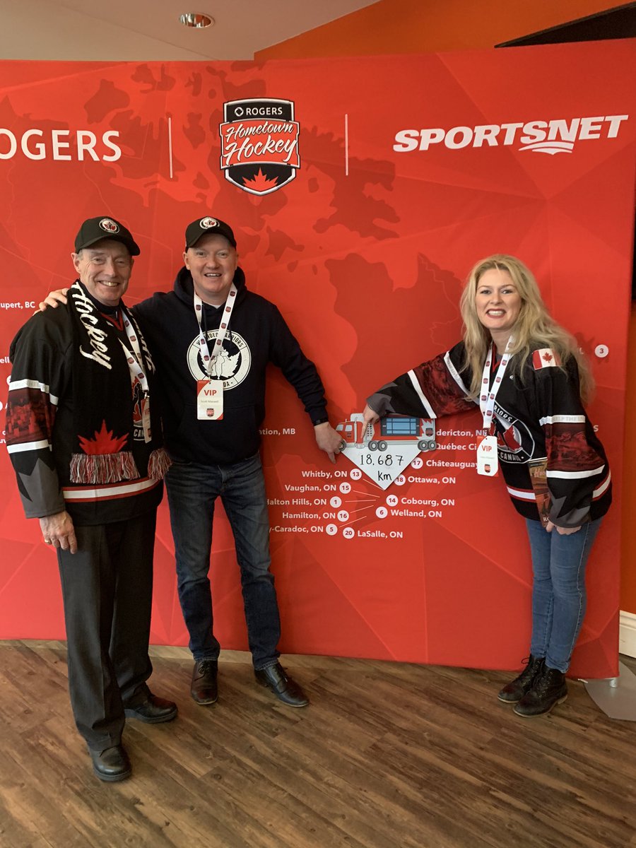 WoundWarriorCA's tweet photo. Celebrating @hometownhockey_ Whitby today. Awesome coming together of community around our nations game — in the best jersey you can buy in sport (we may be biased). We’re proud to have our natl HQ in Whitby, Ontario. 🇨🇦🏒 @lornecoe @_donmitchell @TurnbullWhitby https://t.co/JO8YPAfgTq