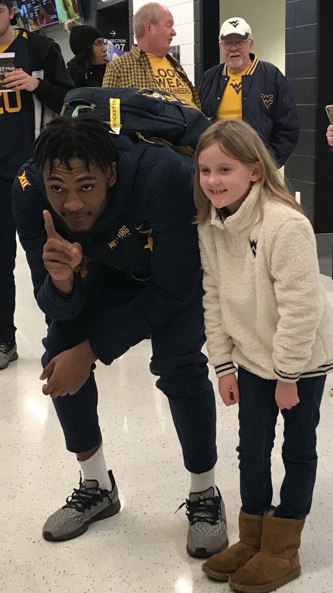 trinityables's tweet photo. Shining star, WVU #derekculver https://t.co/QdzW2iYyeD