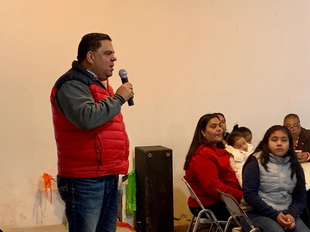 rigofuentes's tweet photo. Los buenos servidores públicos emanados del #PRI sirven a la sociedad y se deben al partido.Las encomiendas concluyen pero nunca dejarán de ser #priistas.

@XavoDeHoyos, Primer Priista de #Morelos, #Coahuila,entregó su #1erInforme y rindió protesta el Consejo Político Municipal https://t.co/N2Y5dqmyAx