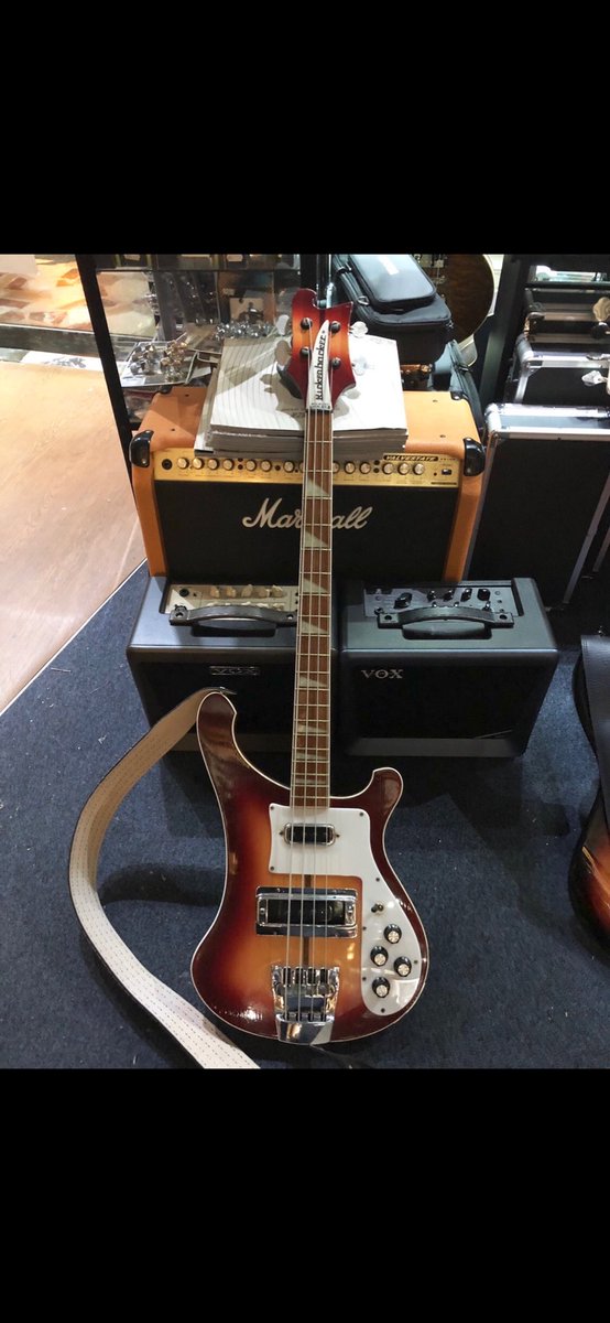 BazFratelli's tweet image. Oh go on then... #bassporn