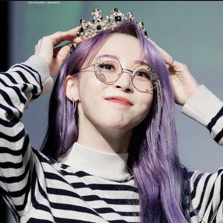 SHNG997's tweet photo. You should see me in a crown 
I'm gonna run this nothing town https://t.co/Hz6IRRaMzK