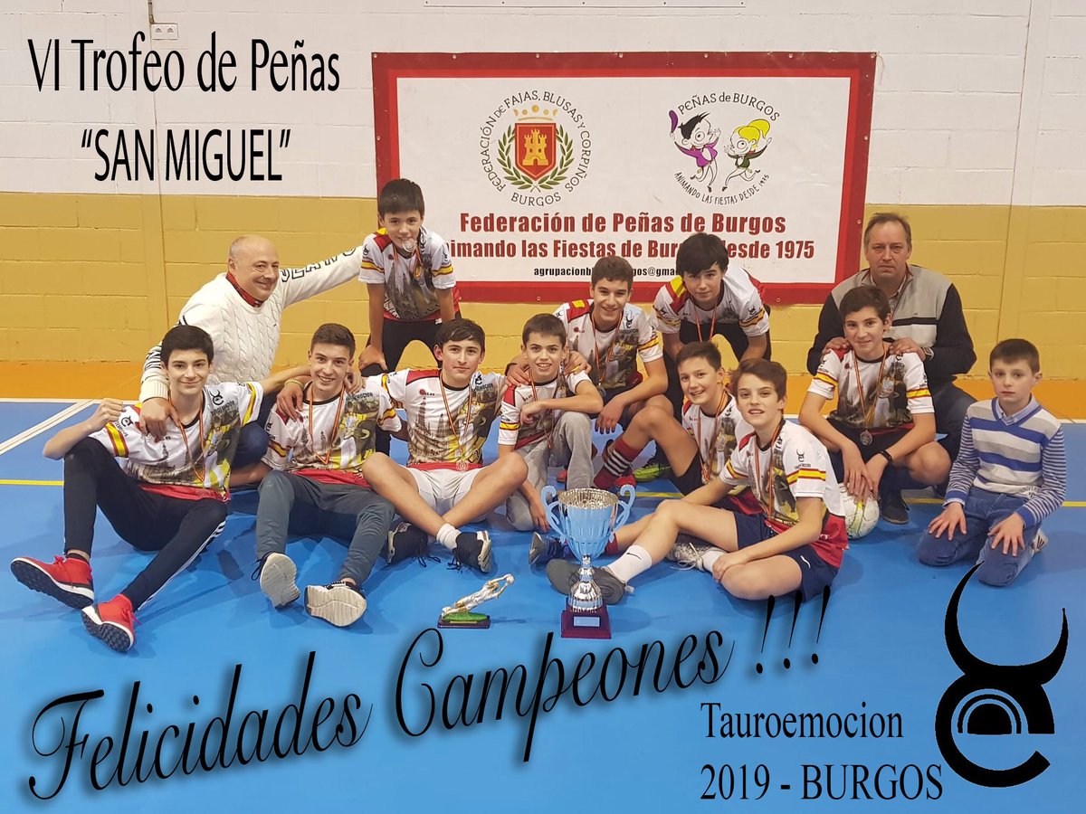 El equipo de chavales de Tauroemoción en Burgos participó en el VI Trofeo de Peñas Navideño “San Miguel” ganándolo y además colaborando con el Banco de Alimentos en la recogida de víveres para los más necesitados.
Tauromaquia y Solidaridad...