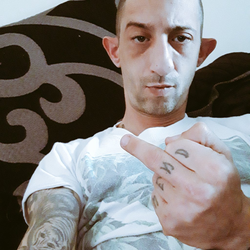 Leo1981Master's tweet photo. 60-83-71
23214014
https://t.co/OMKy8v2JNS 
Do as your told and tribute.
Then message me only.
#findom #finsub #cashfag #cashslave #cashcow #humanatm #paypal #footfetish #footworship #worshipmyfeet #alpha #paypig https://t.co/xD5oh5aorI
