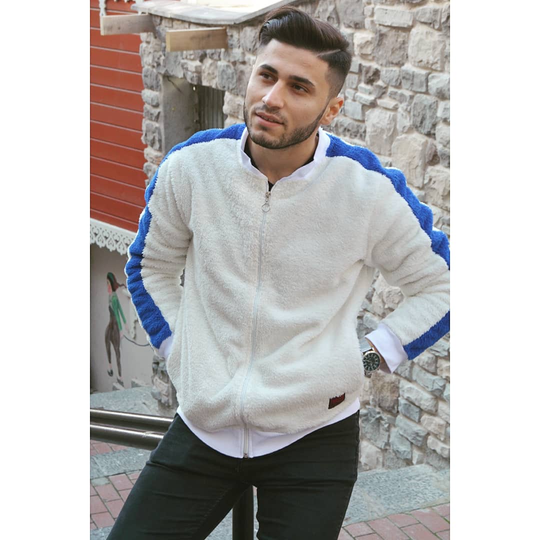 Attan indiysek yürürüz eşşekle işimiz olmaz.