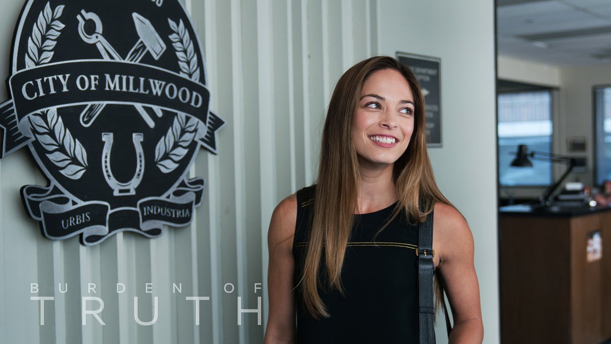 tvburdenoftruth's tweet photo. Throwback to Burden of Truth Season 2!
Get ready for Season 3 premiering on January 8th!
📸: Shauna Townley
@tvburdenoftruth @CBCTelevision @eOne_TV @MsKristinKreuk @star_slade @axrrow
#ICFfilms #EagleVision #burdenoftruth #truthets #BOTS3 #season3 #behindthescenes #throwback https://t.co/nHqJrJYzqZ