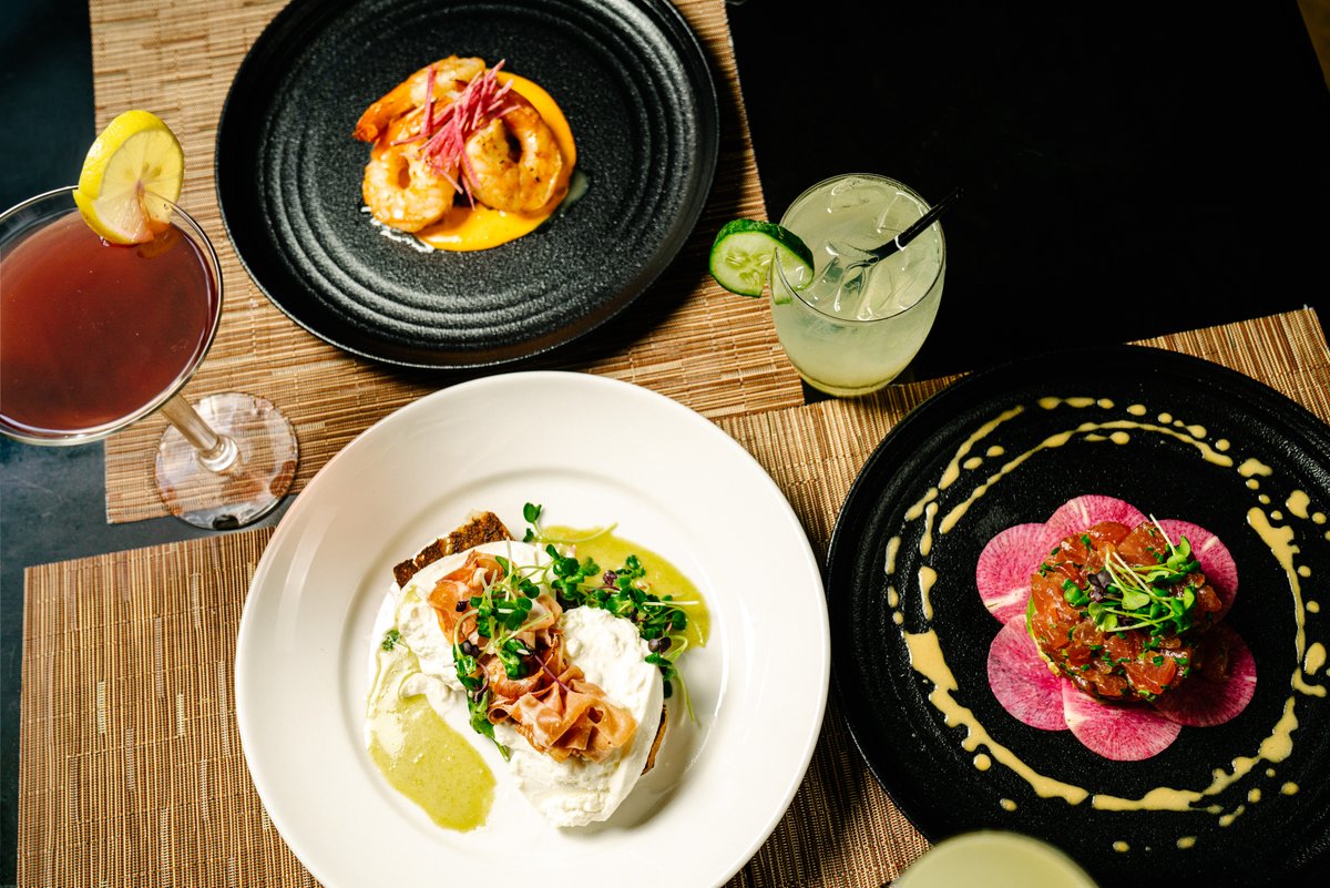 CityTable's tweet image. On to the New Year! 🎉 We'll be open on New Year's Eve, serving specials in addition to our full menu. We will reopen at 10am on New Year's Day for brunch! 
Browse the specials at citytableboston.com