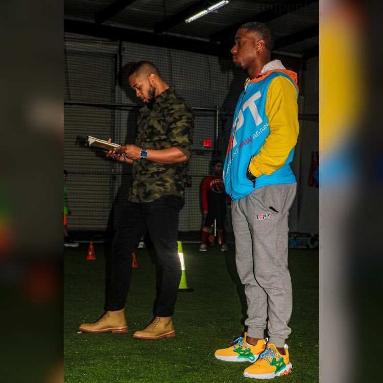 DP2Nice's tweet photo. It’s a blessings to share the stage with my guy @zavious_robbins‼️ #MeanCombo #YoungBosses #TRPT #PIC https://t.co/MjURJWTMF0