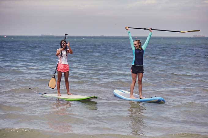 healthgovau's tweet photo. #MoveitMonday
Stand-up paddle boarding may look easy but it requires a lot of core strength, balance and is a fantastic full-body workout. Give it a go this summer.
#girlsmove #girlsmakeyourmove https://t.co/I68bKG9p9P