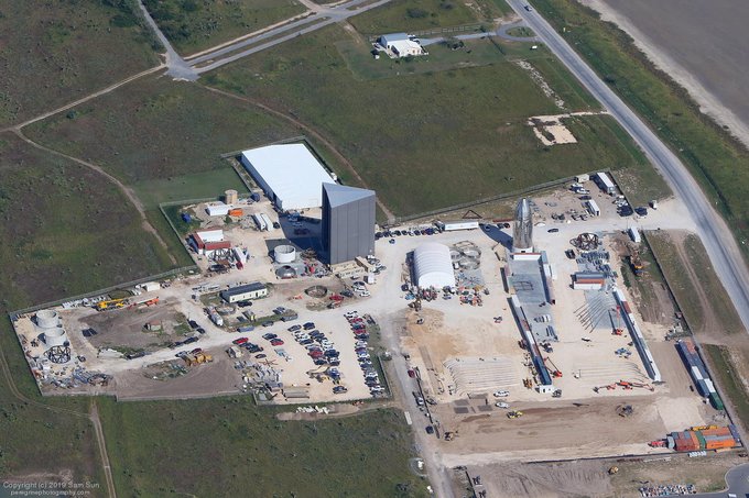 [Image: EM_cdHVVAAAGUSx?format=jpg&name=small]