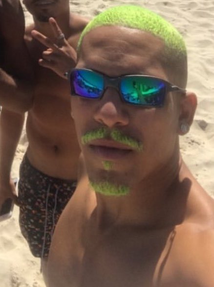 Massa_tricolor1's tweet photo. TROPA DO CORINGA!
TROPA DO HULK! #GDOIS https://t.co/9wYCQT7e7W