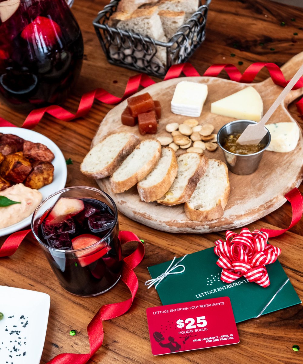There's just one day left to snag your $25 Holiday Bonus! Purchase $100 in <a href="/LettuceEats/">LettuceEntertainYou</a> Gift Cards online or in-store to get yours. bit.ly/2XsL0OJ