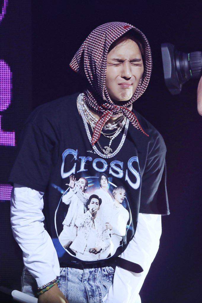 20191229 CROSS CON IN MACAU
 BABE WHO DON‘T WANT TO GET UP EARLY (  ･᷄-･᷅ ) #winner #mino #송민호